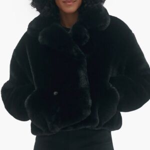 NOIZE Plush Faux Fur Black Jacket Size Medium NEW WITH TAGS